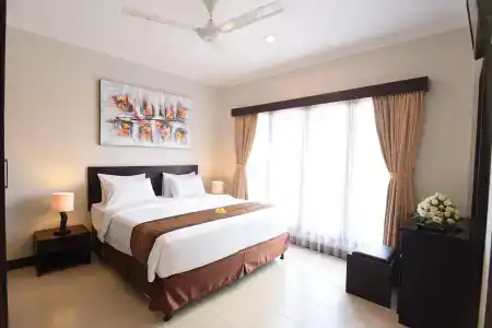 Kuta Town House - 5