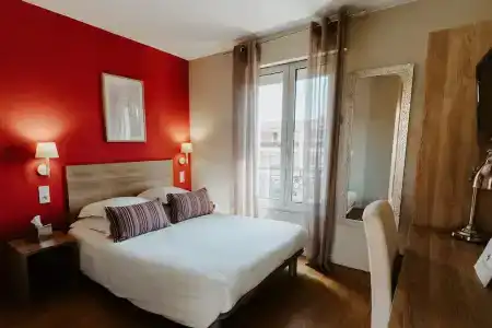 Hôtel Le Petit Castel - 34