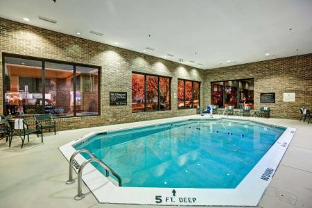 Hampton Inn-Naval Base - 16