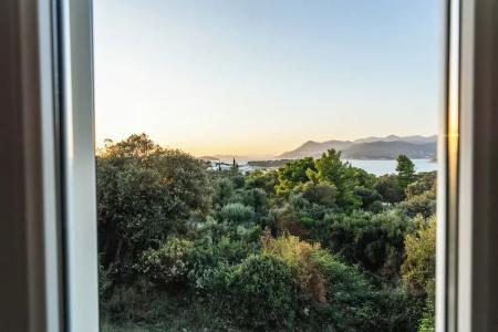 Pervanovo with Free Parking - 140
