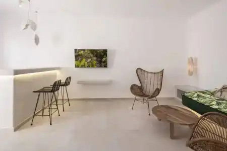 Art Santorini - 2