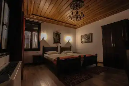 Kastro - 23
