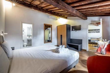 Martelli 6 Suite & - 128