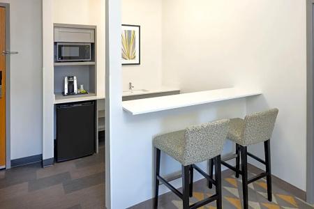 Holiday Inn, An Ihg - 189
