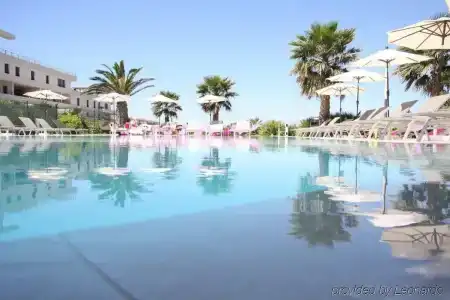 Golden Tulip Villa Massalia - 49