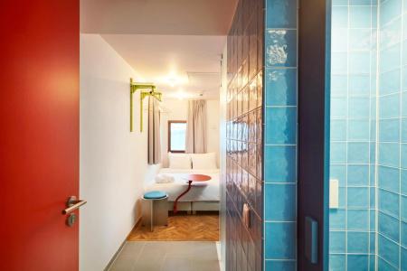 Not Hotel Rotterdam - 25