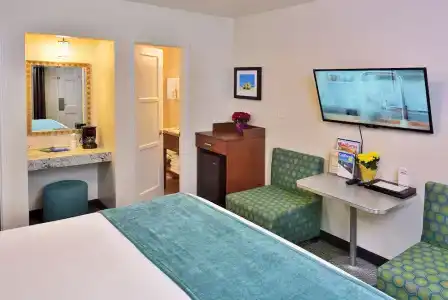 Old Town Inn - 13