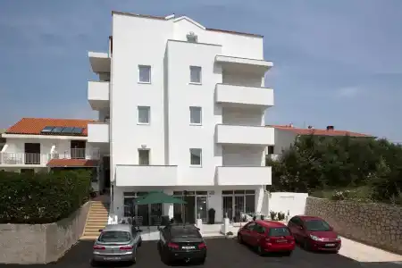 Boutique Intermezzo - Pag centre - 0