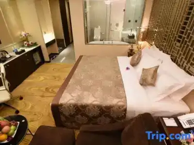 Best Western Chinatown - 90