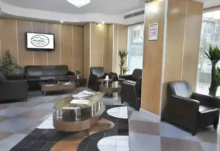 Rhiss Bostanci - 9