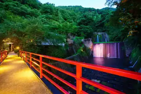 Beppu Showaen - 40