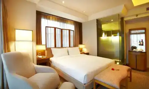 Kunming Xiangjiang - 2