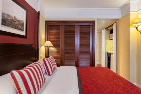 Kipling Manotel - 33