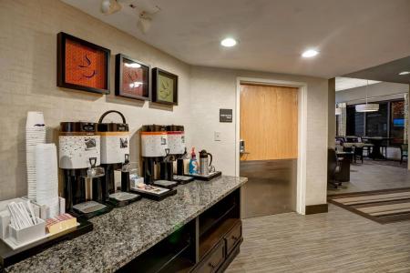 Hampton Inn-Naval Base - 30