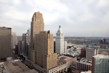 Hilton Netherland Plaza - 26