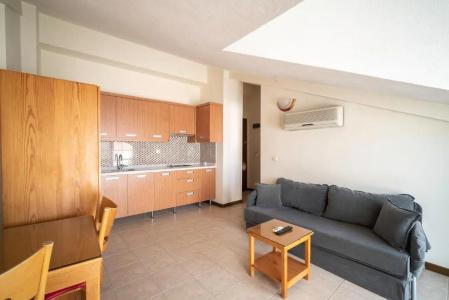 Fora Apart - 53