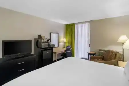 Quality Inn - Lindale - 41