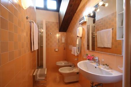 Pilier D'Angle & Wellness - 56