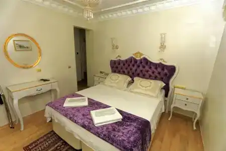 Romantic Mansion - 35