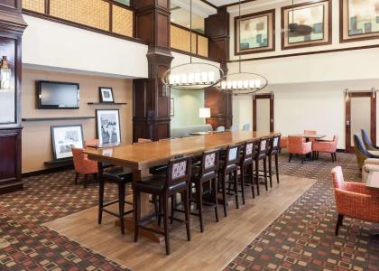 Hampton Inn & Suites Dallas-Arlington-South - 23