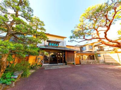 Atami Onsen Yamaki Ryokan - 15