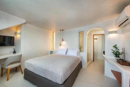 Athina Luxury Suites - 58