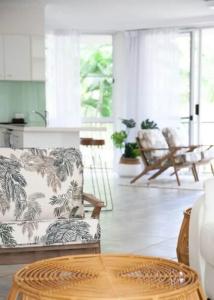 Noosa Tropicana - 72