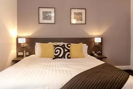 Croft Court - 23