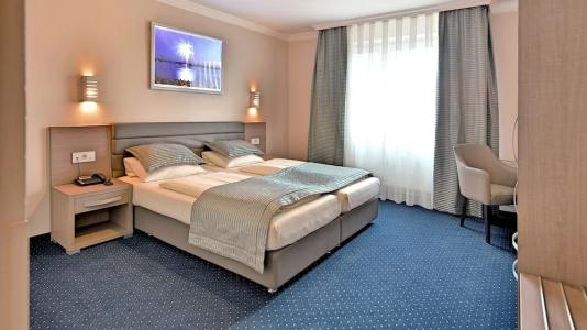 St.Joseph Hamburg - Reeperbahn St.Pauli Kiez - 71