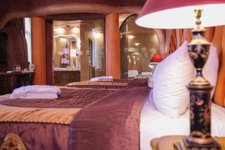 Royal Casino Spa & Resort - 3