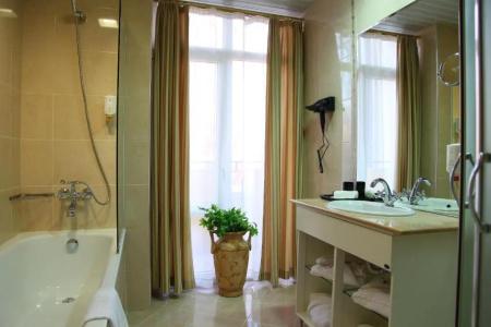 Strimon Garden Medical Spa - 41