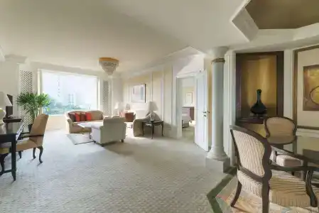 Shangri-La Singapore (SG Clean, Staycation Approved) - 13