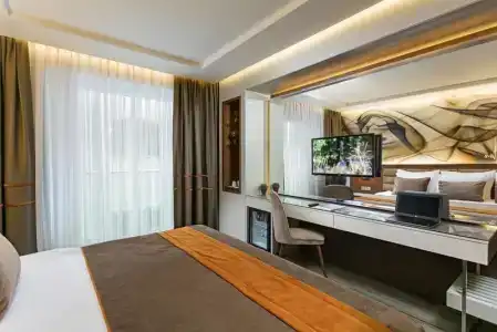 B Business & Spa - 34