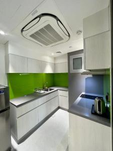 Al Ghubrah Plaza - 33