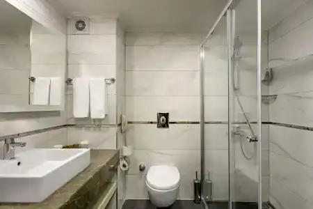 Glamour & Spa - 8