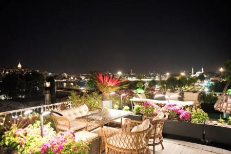 Garden Terrace 1 - 17