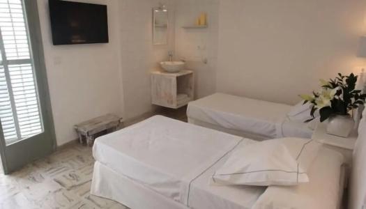 Juanita - 35