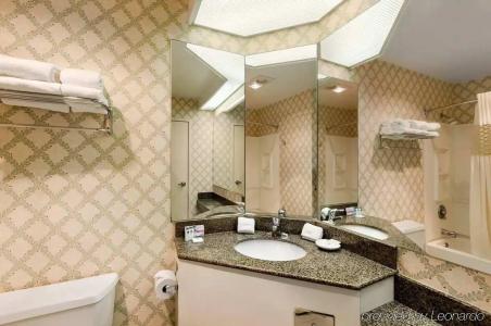 Hampton Inn - Colchester - 9