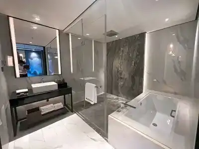 Wyndham Grand Yangon - 32