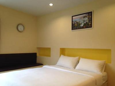 C2 Residence - 16