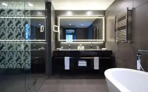 DoubleTree by Hilton Минск - 72