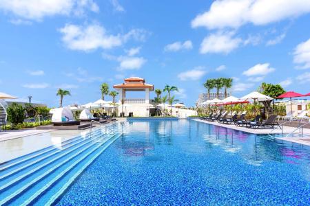 DoubleTree by Hilton Okinawa Chatan Resort - 26