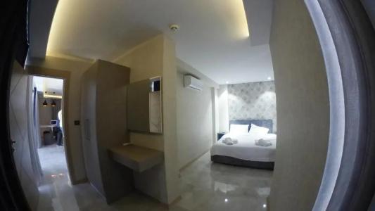 Le Luxe Suites & Spa - 71
