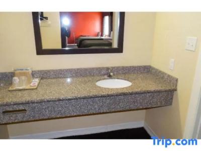 6 Houston, TX – Willowbrook Mall - 48
