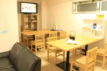 t And k Hostel Kobe Sannomiya East - 28
