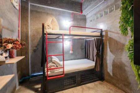 Sleeper Hostel - 26