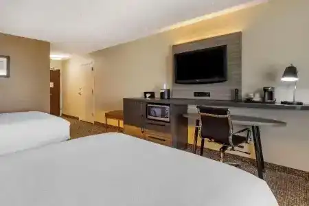 Comfort Inn & Suites North Dallas-Addison - 39