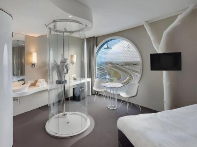 Fletcher Amsterdam - 5