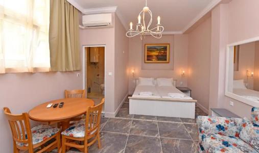 Sirena Palace Family - 105