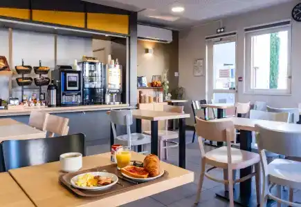 b&b hôTel Valence Sud - 21